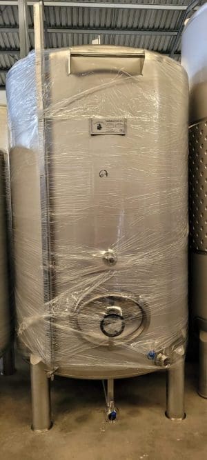 DEPOSITO 3000 L ALMACENAMIENTO PARA VINO O ACEITE